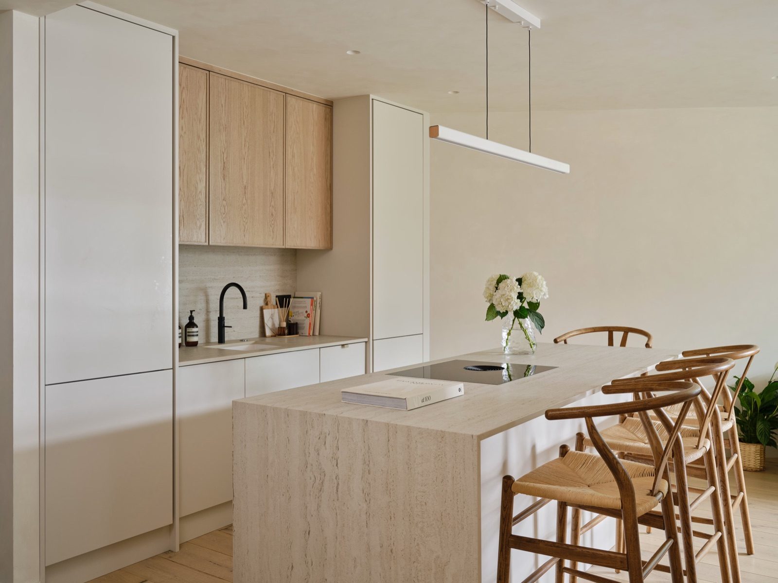 Cuisine avec îlot en quartz
