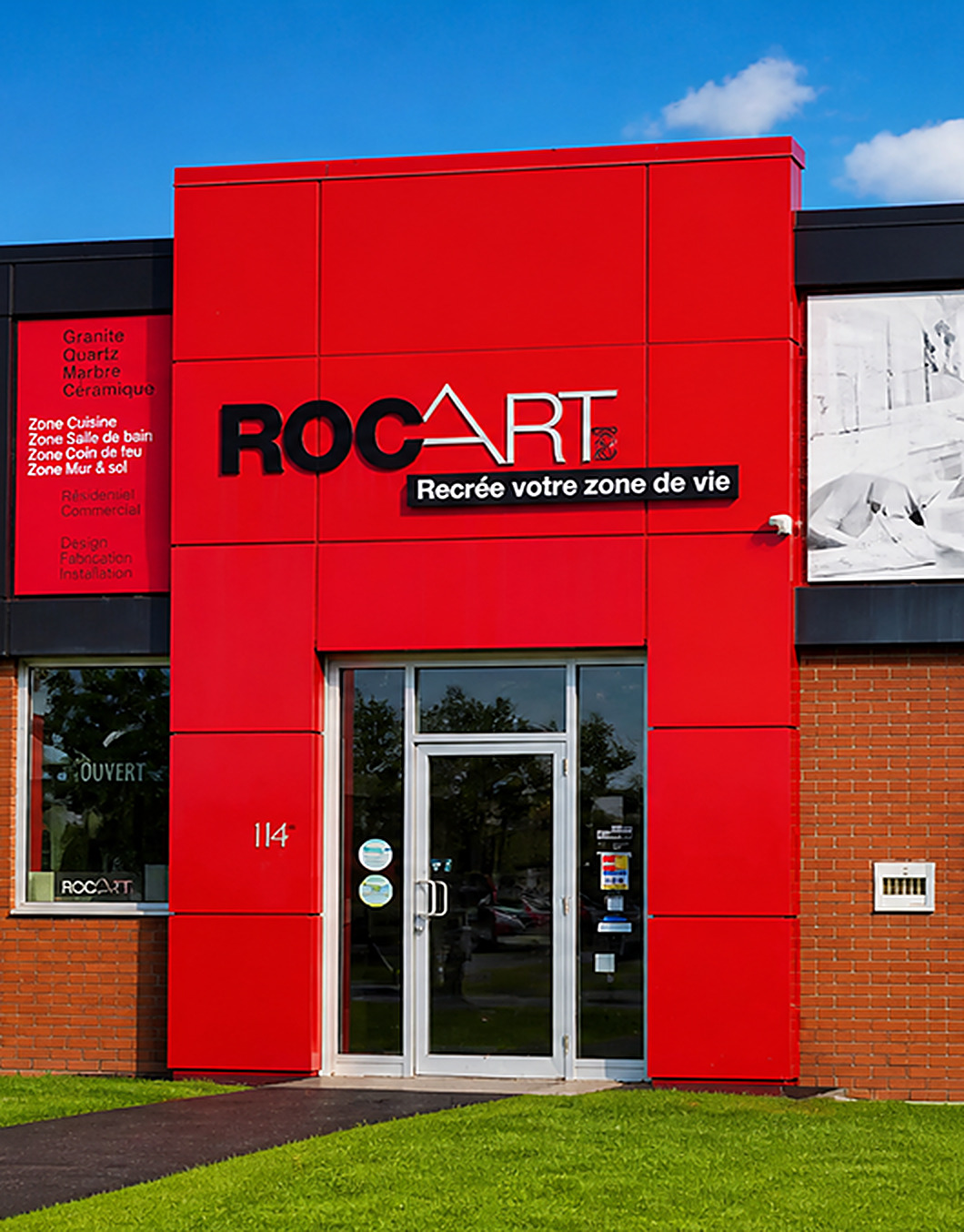Entrée de la salle d’exposition Rocartz à Pointe-Claire